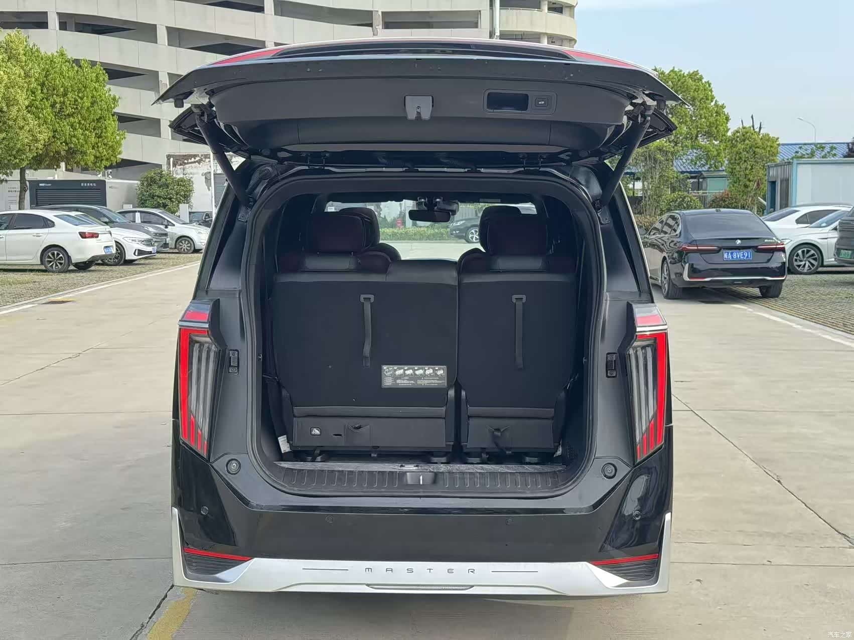 Trumpchi M8, 2023 9