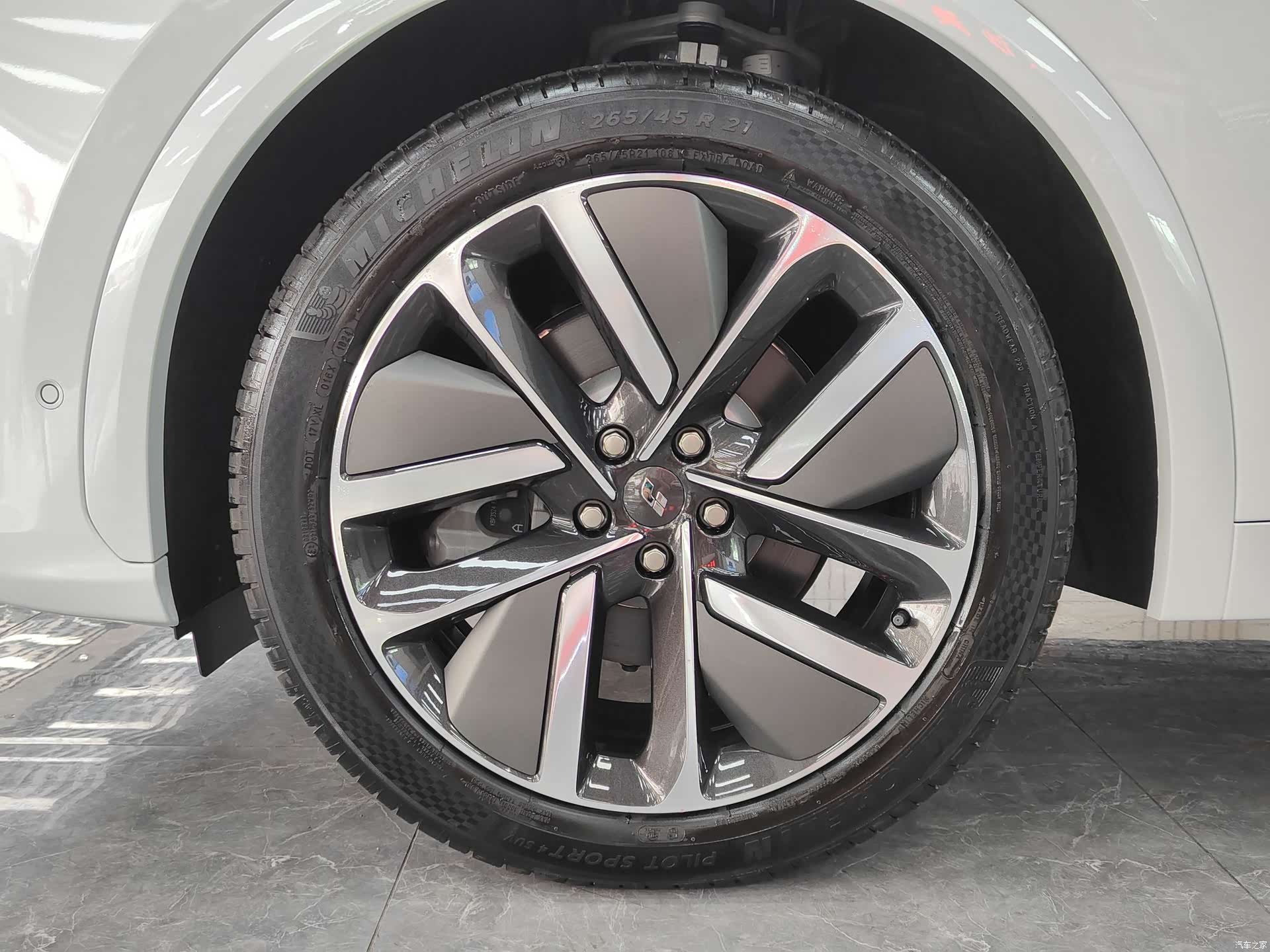 Li Auto L7, 2026 13