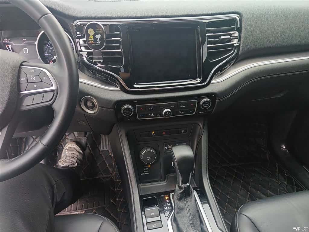 Jeep Grand Commander, 2019 14