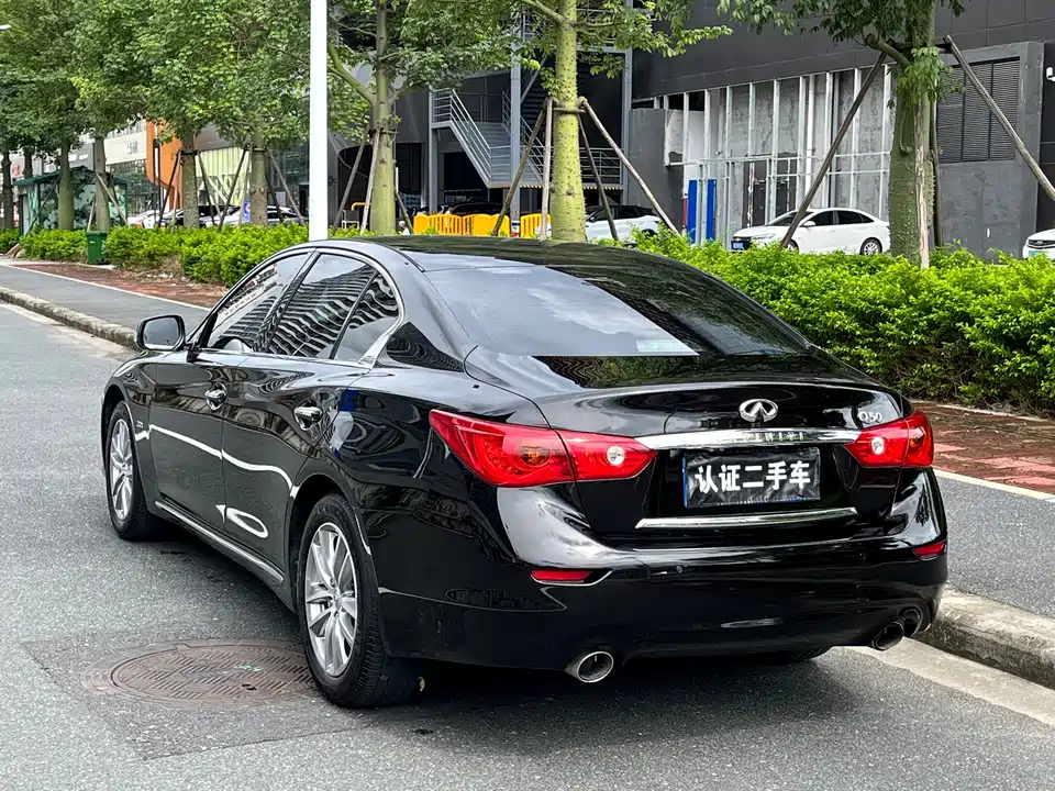 Infiniti Q50L Infiniti Q50L