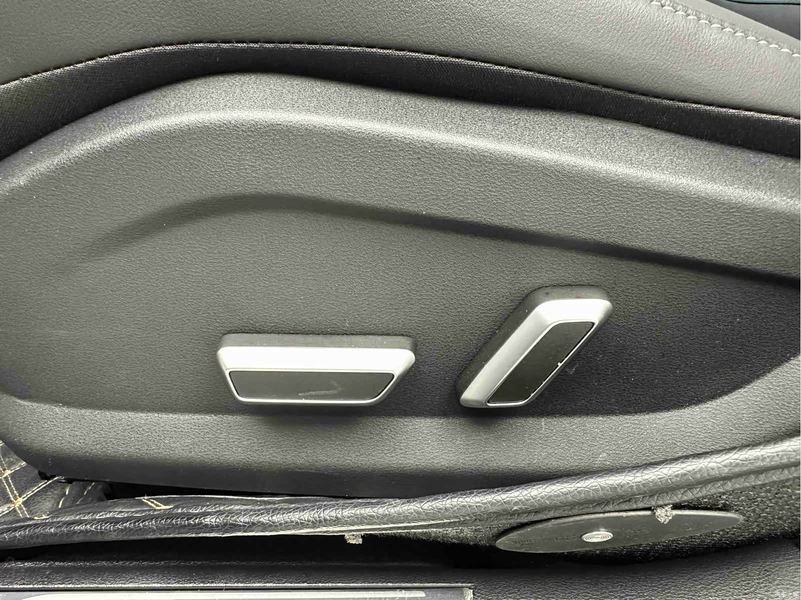 Geely Emgrand, 2022 11