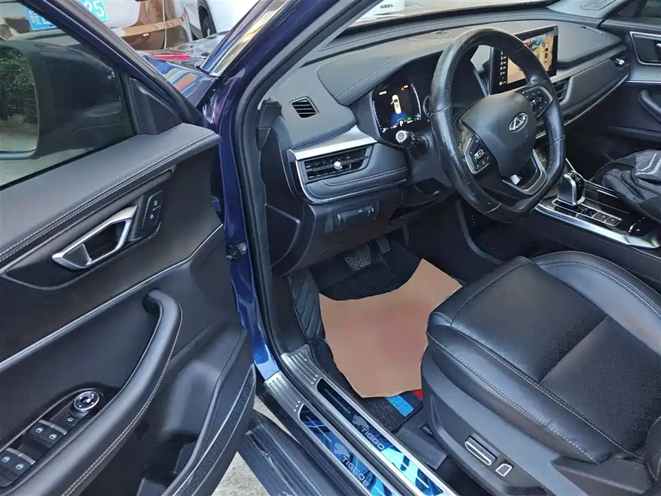 Chery Tiggo 8