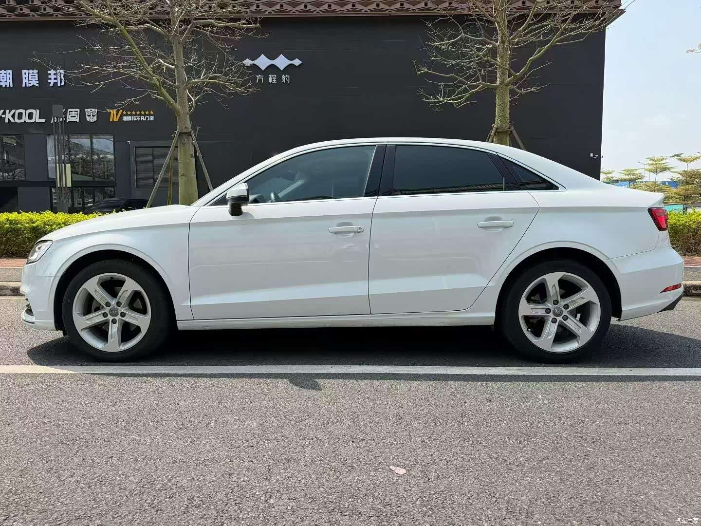 Audi A3, 2020 все фото
