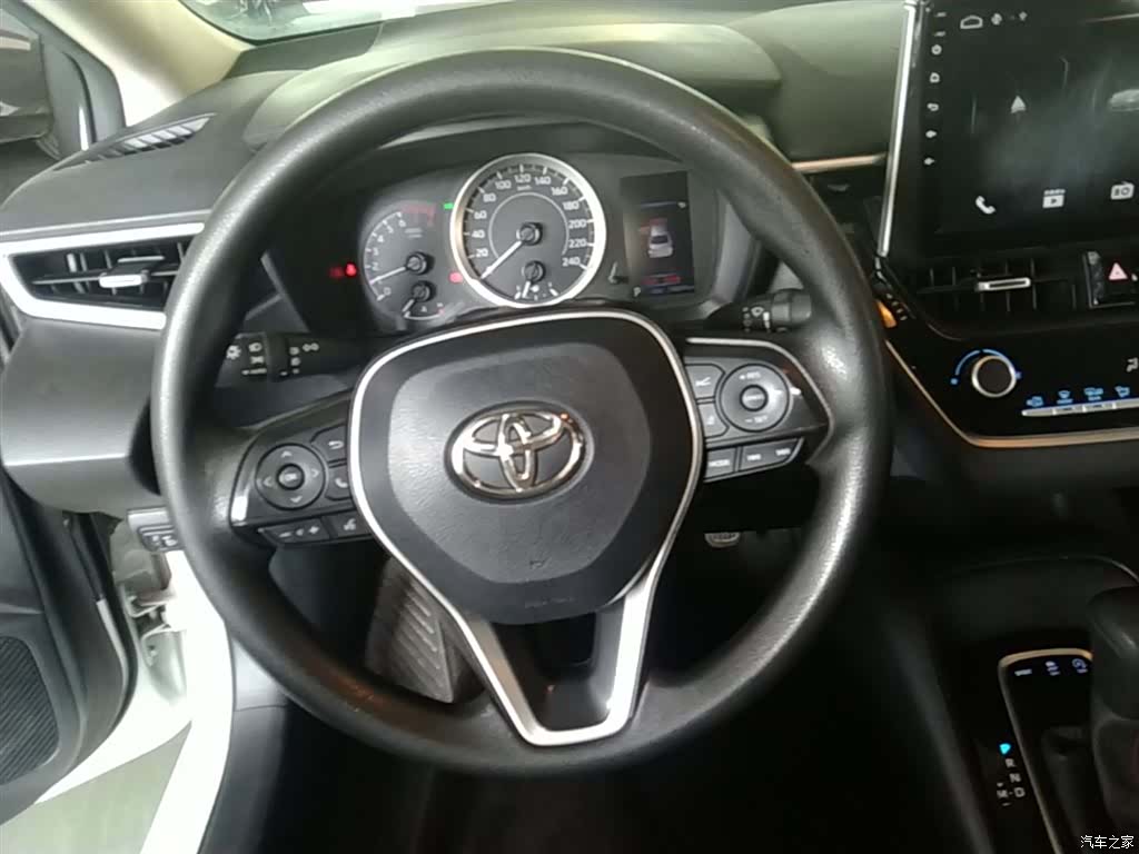 Toyota Corolla, 2022 11