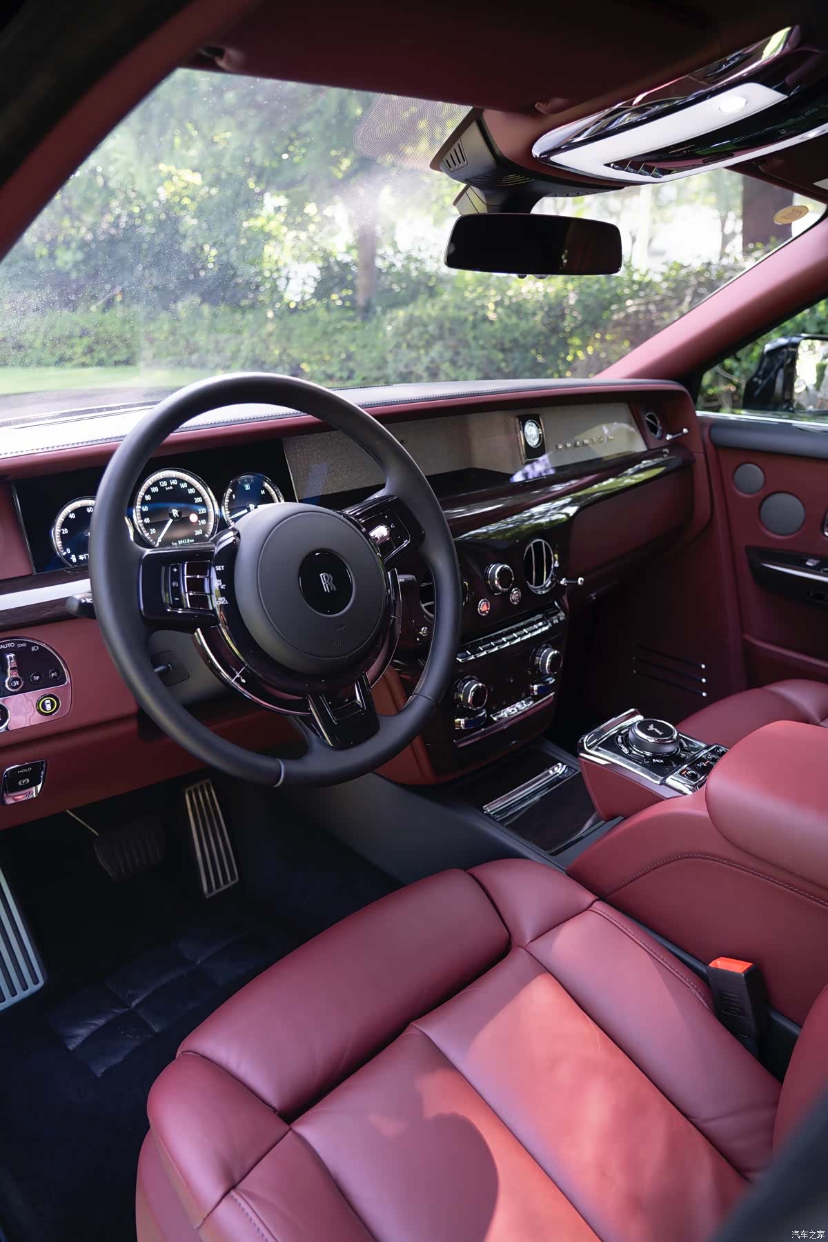 Rolls-Royce Phantom, 2020 22