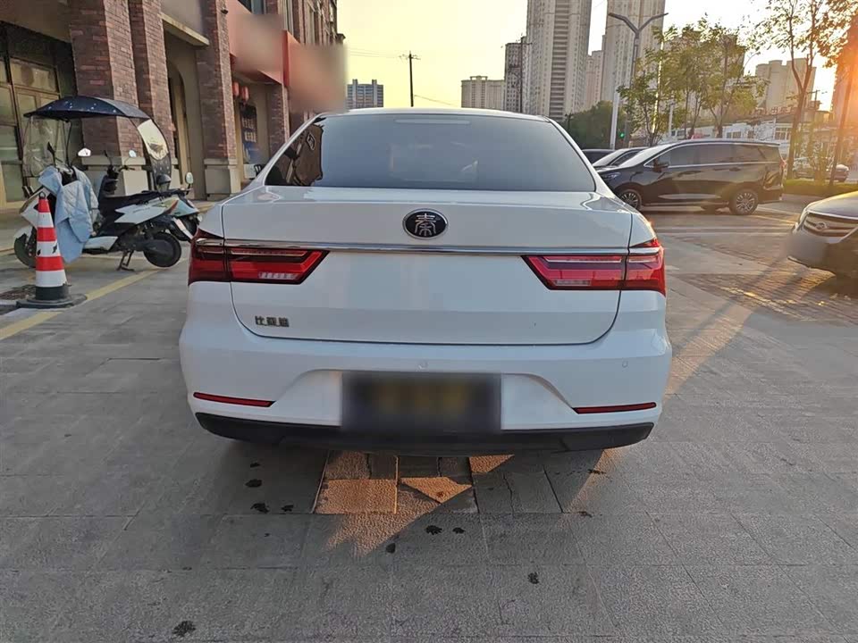 BYD Qin