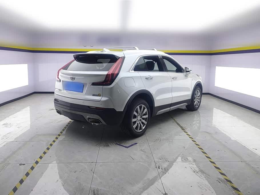 Cadillac XT4
