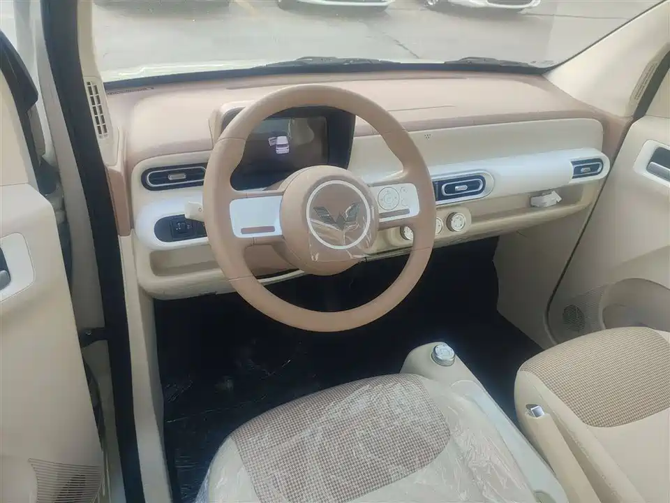 Wuling Hongguang MINIEV Wuling Hongguang MINIEV