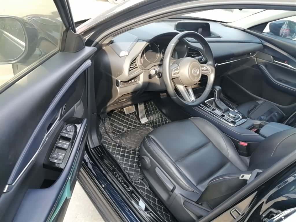 Mazda CX-30, 2021 16