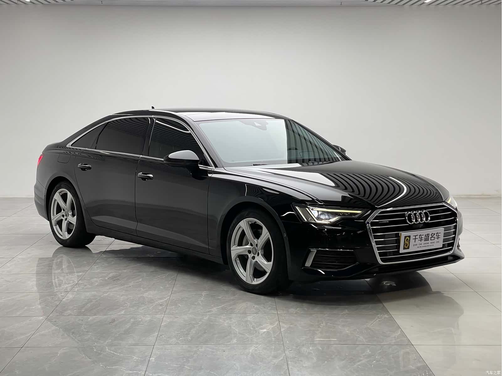 Audi A6L, 2019 3