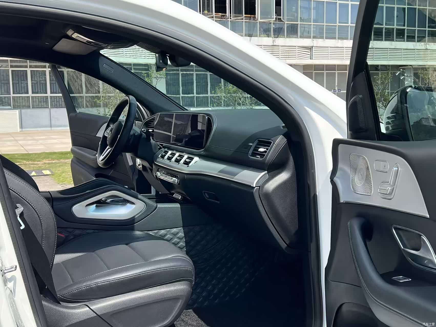 Mercedes-Benz GLE, 2020 12