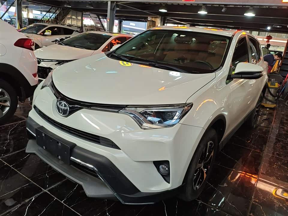 Toyota RAV4 Rongfang
