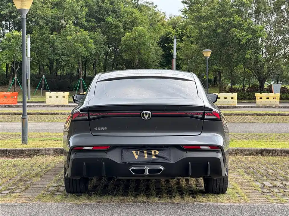 Changan UNI-V Smart iDD