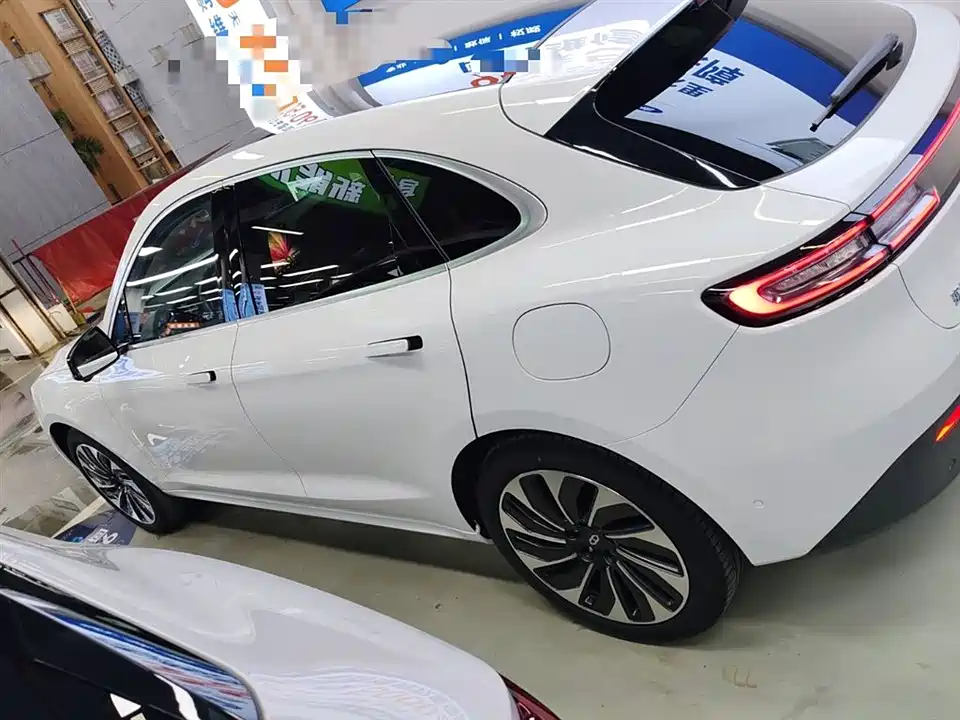 HarmonyOS Ask the world M5