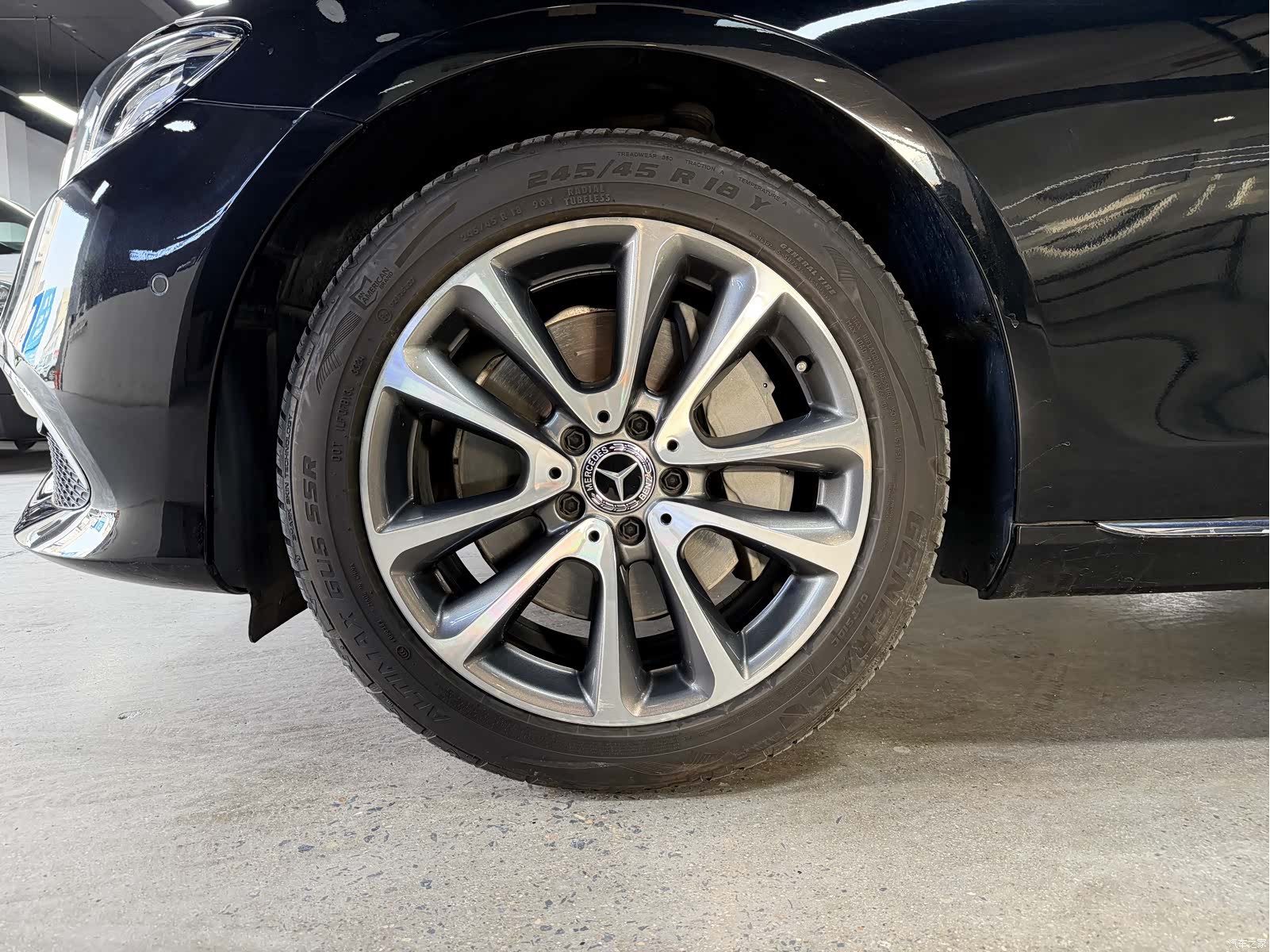 Mercedes-Benz E-Class, 2018 24