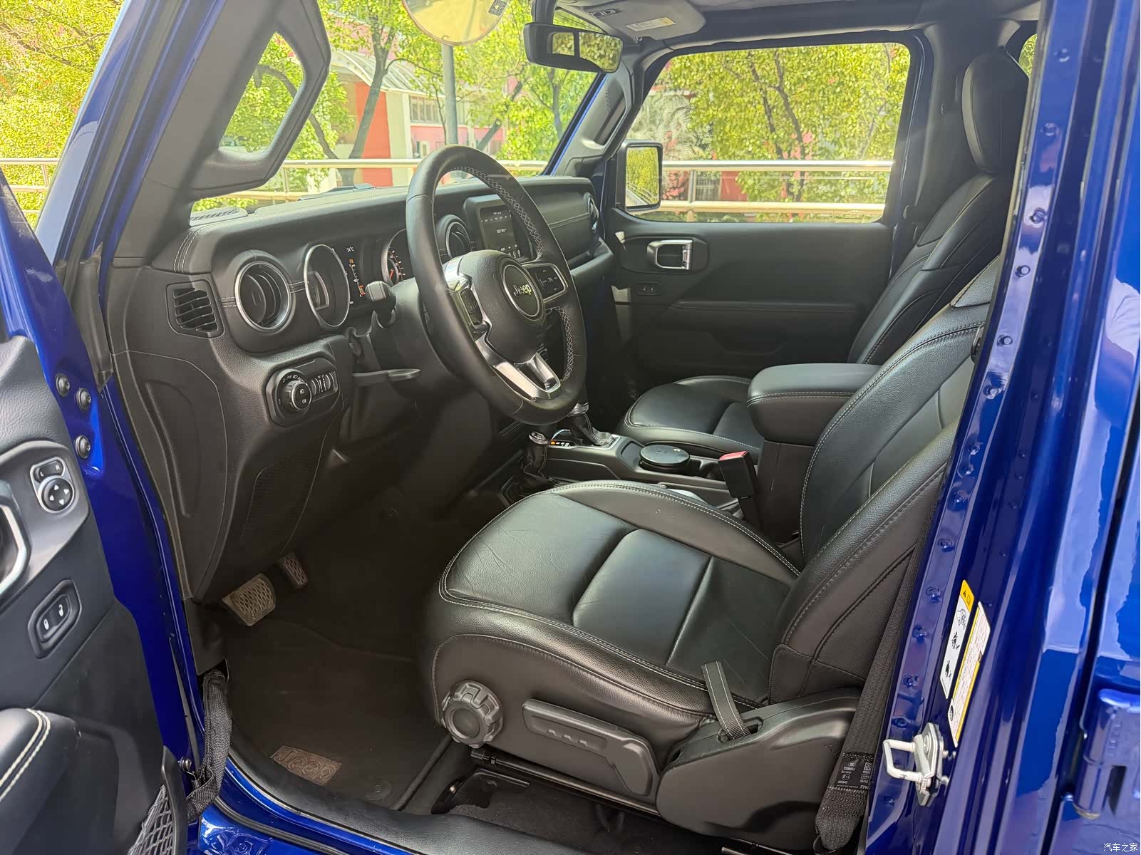 Jeep Wrangler, 2019 8