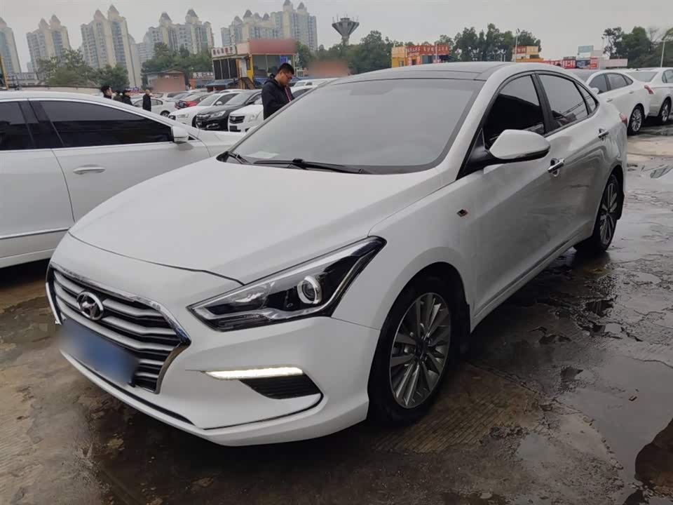 Hyundai Name picture