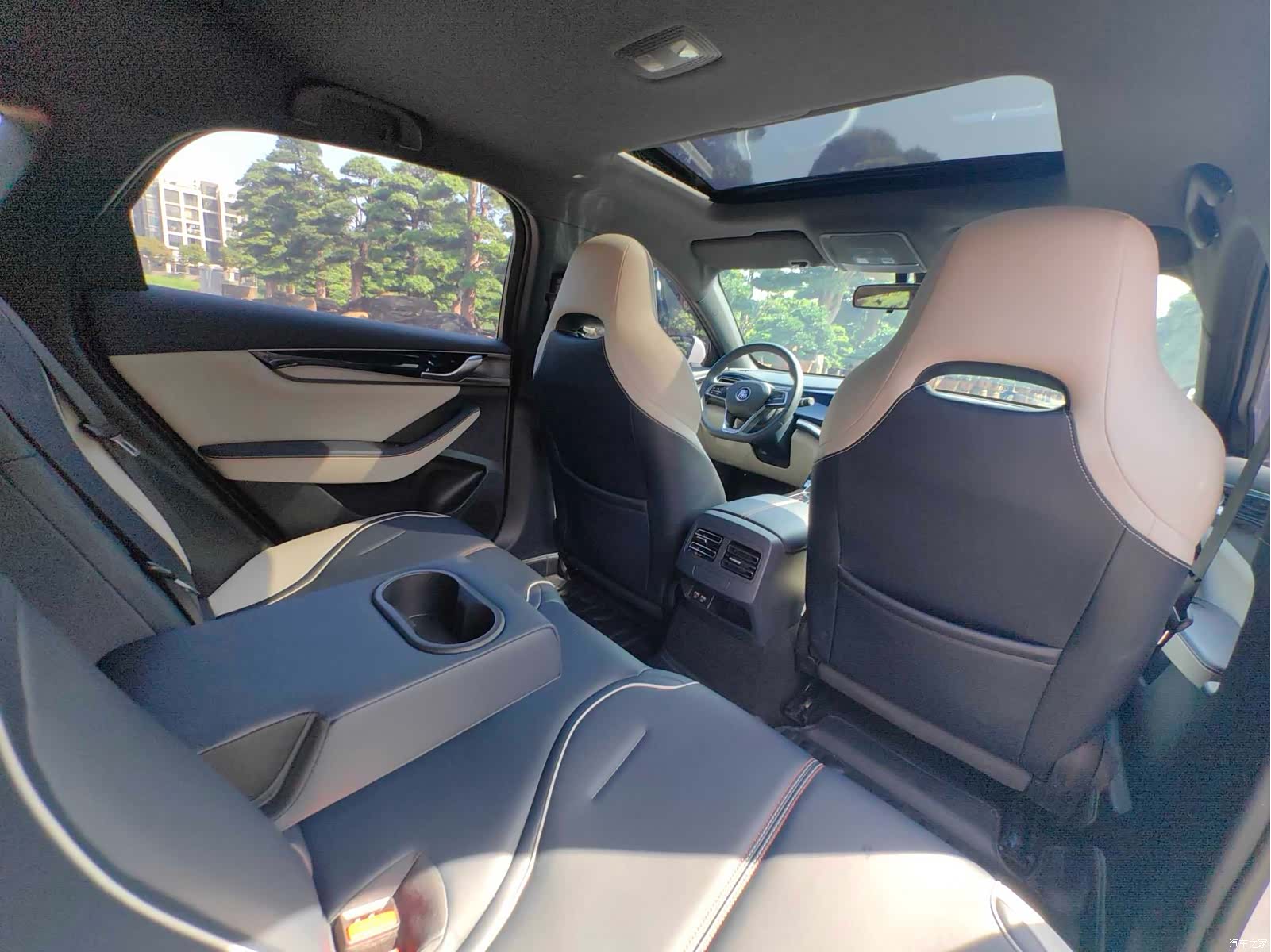 BYD Qin, 2021 15