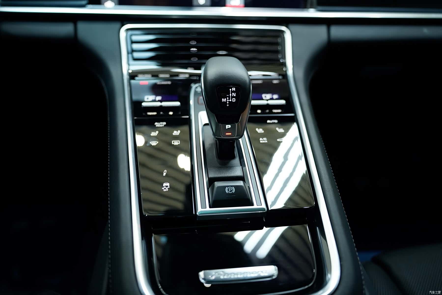 Porsche Panamera, 2021 10