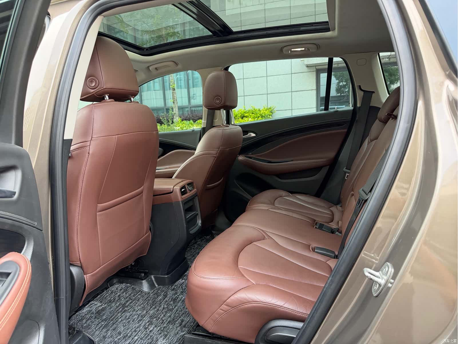 Buick Envision Plus, 2018 8