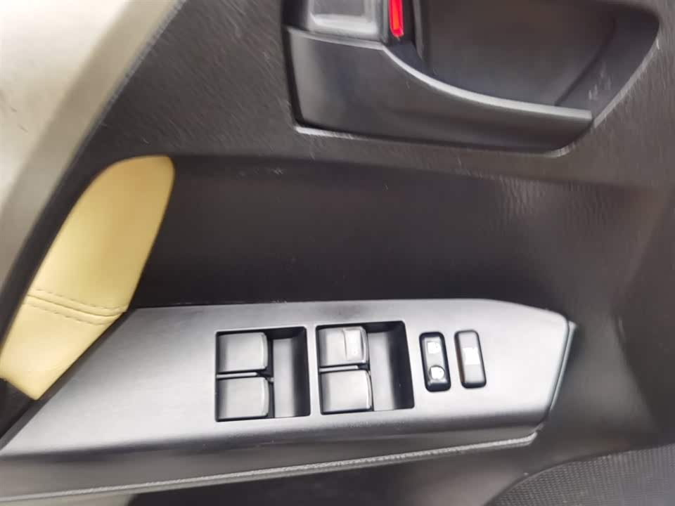 Toyota RAV4 Rongfang