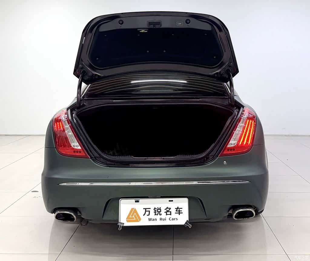 Jaguar XJ, 2014 все фото