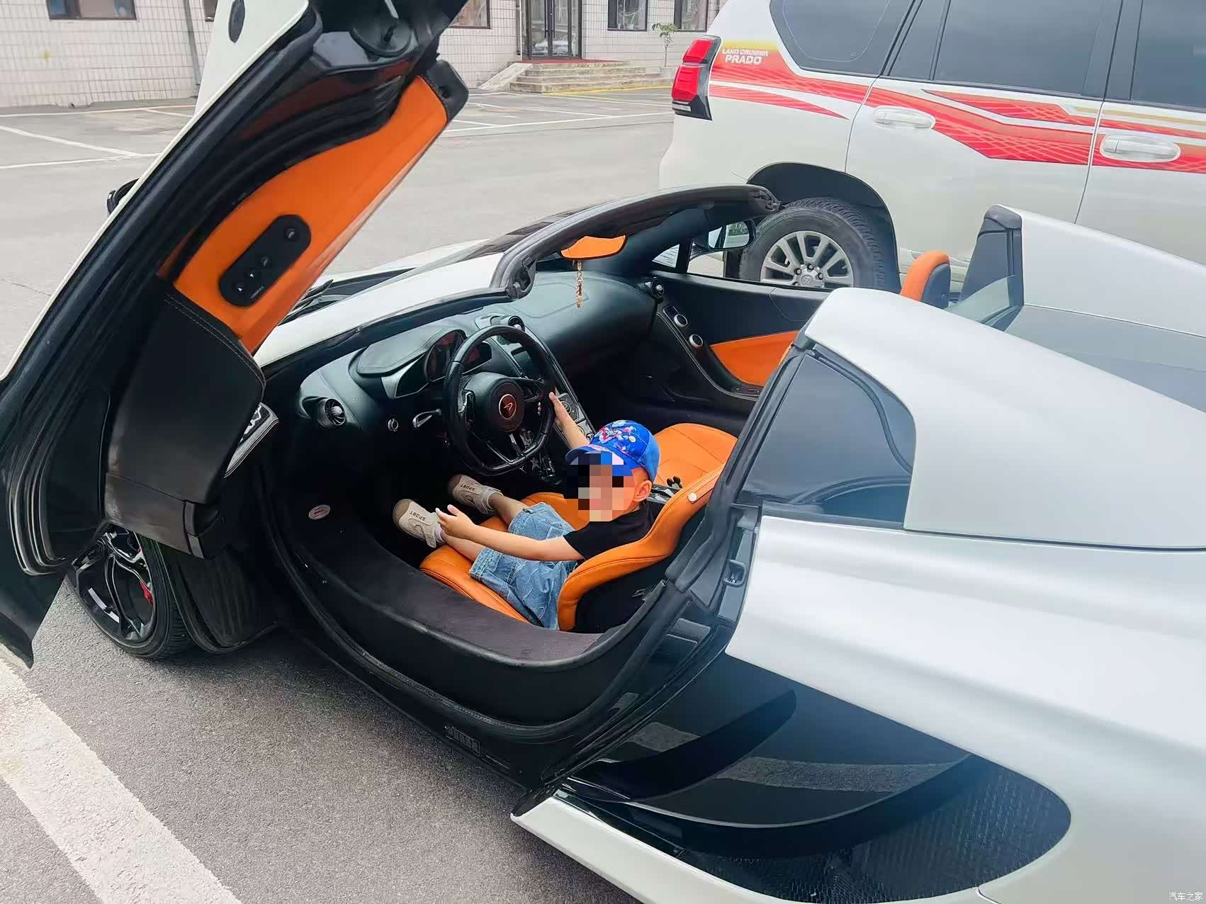 McLaren 625C, 2016 все фото