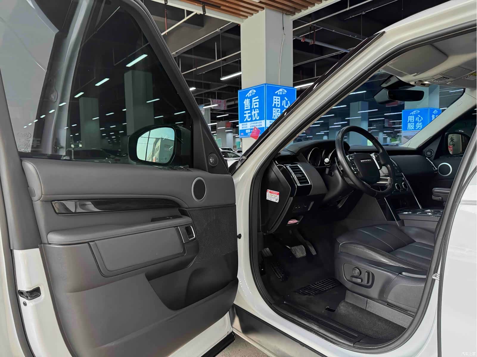 Land Rover Discovery, 2018 4