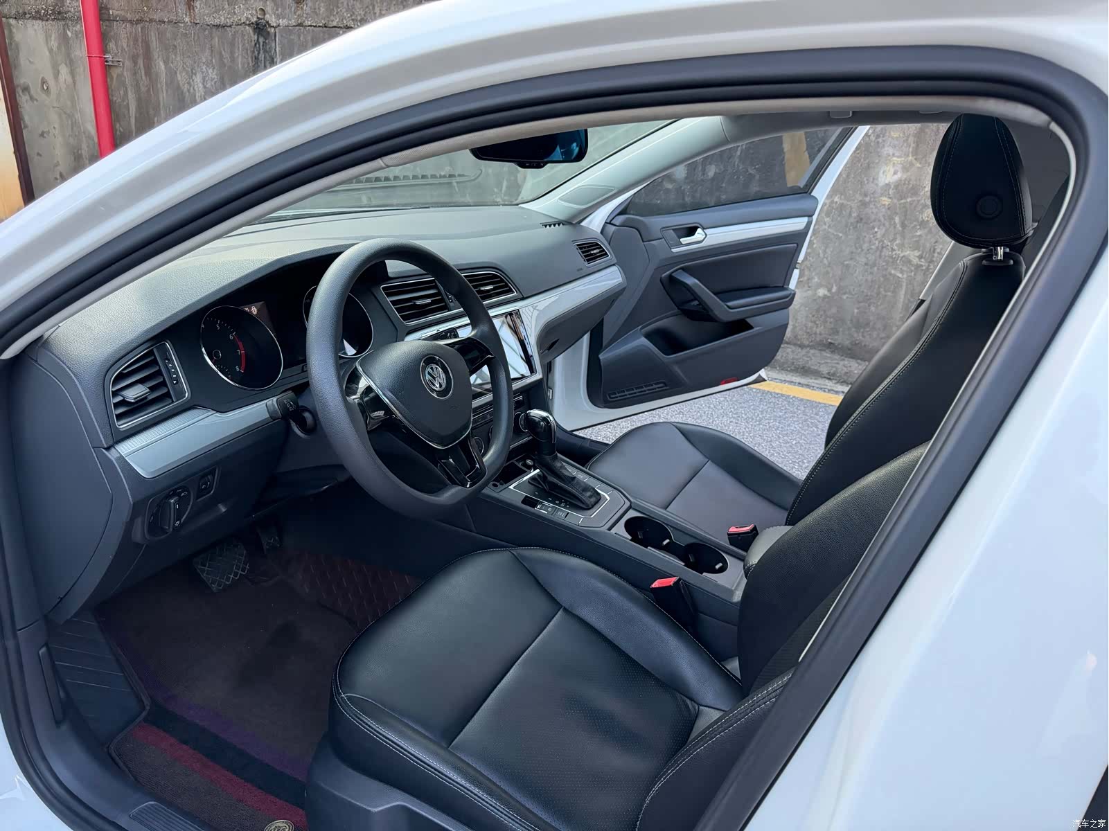 Volkswagen Lamando, 2017 8