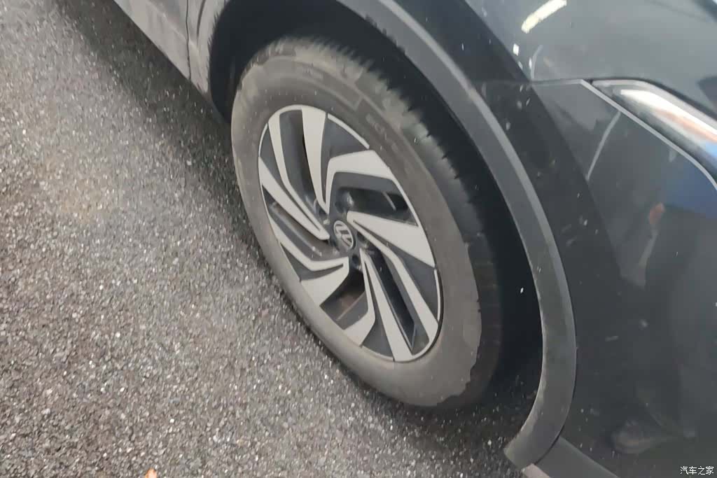 Volkswagen Tiguan L, 2024 6