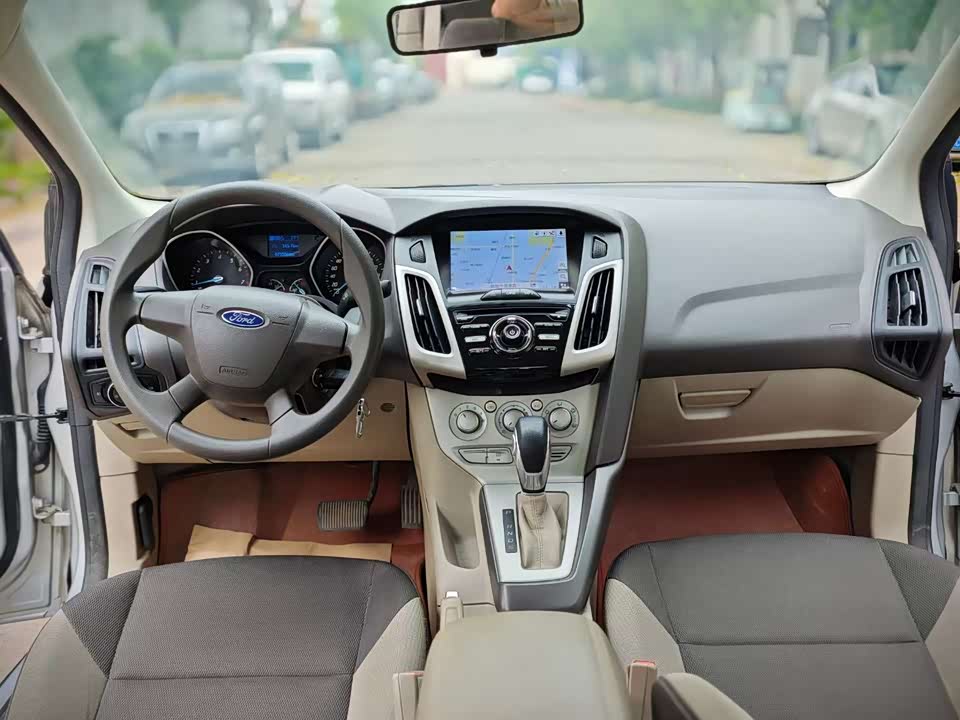 Ford Fox