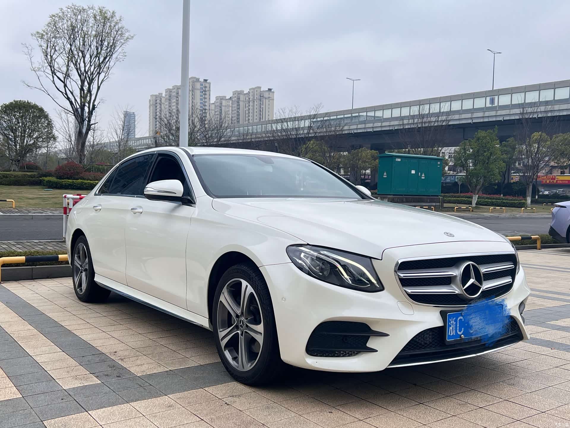 Mercedes-Benz E-Class, 2018 4