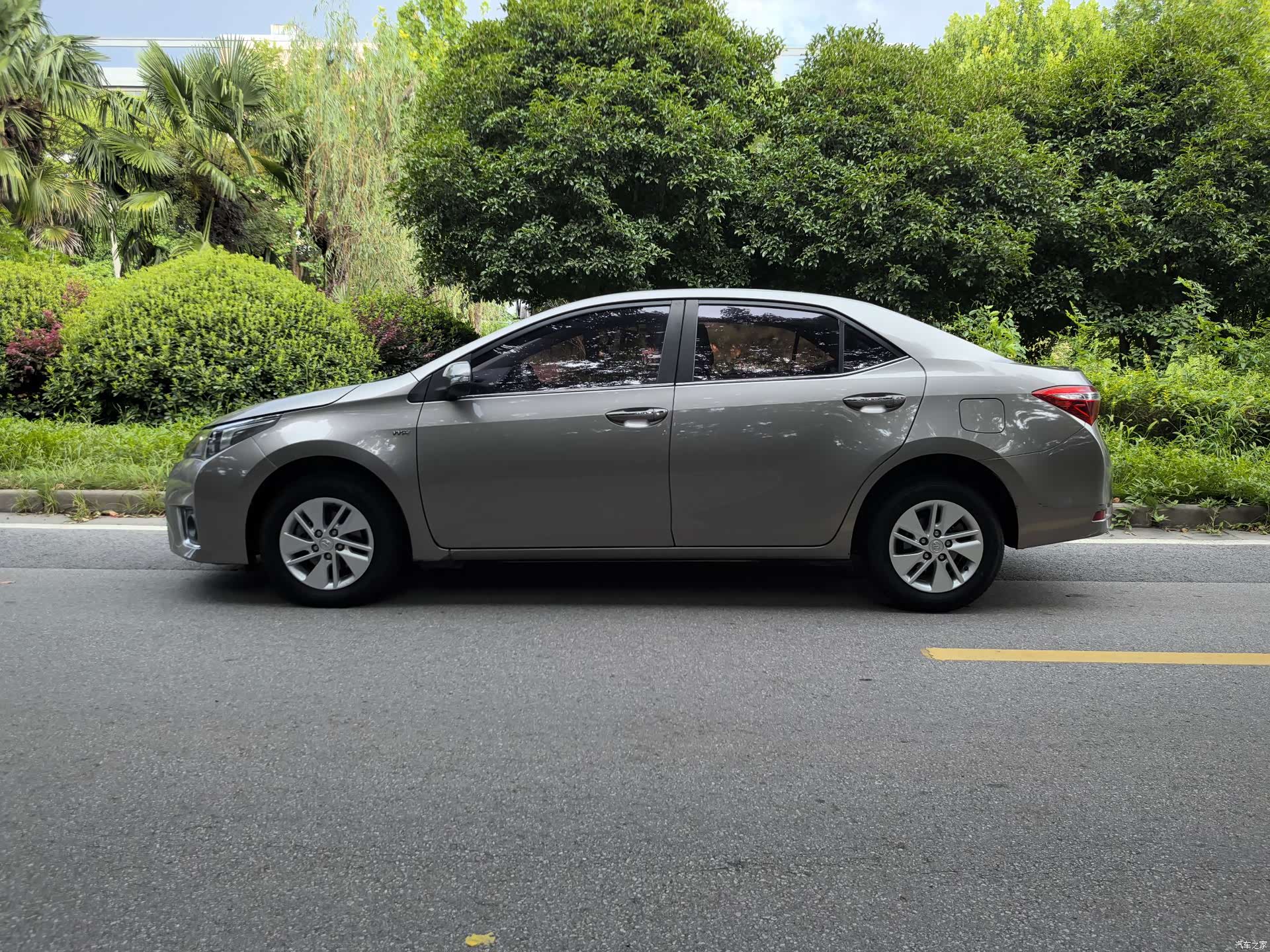 Toyota Corolla, 2016 4