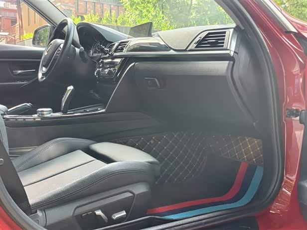BMW 3 Series, 2019 года фото 3