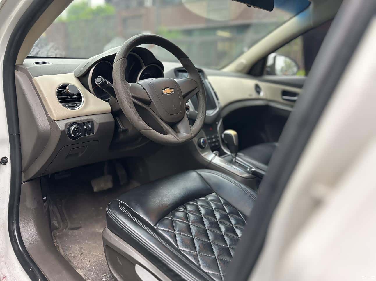 Chevrolet SE, 2016 8