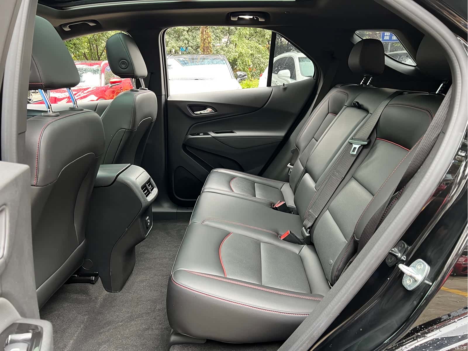Chevrolet Equinox, 2023 10