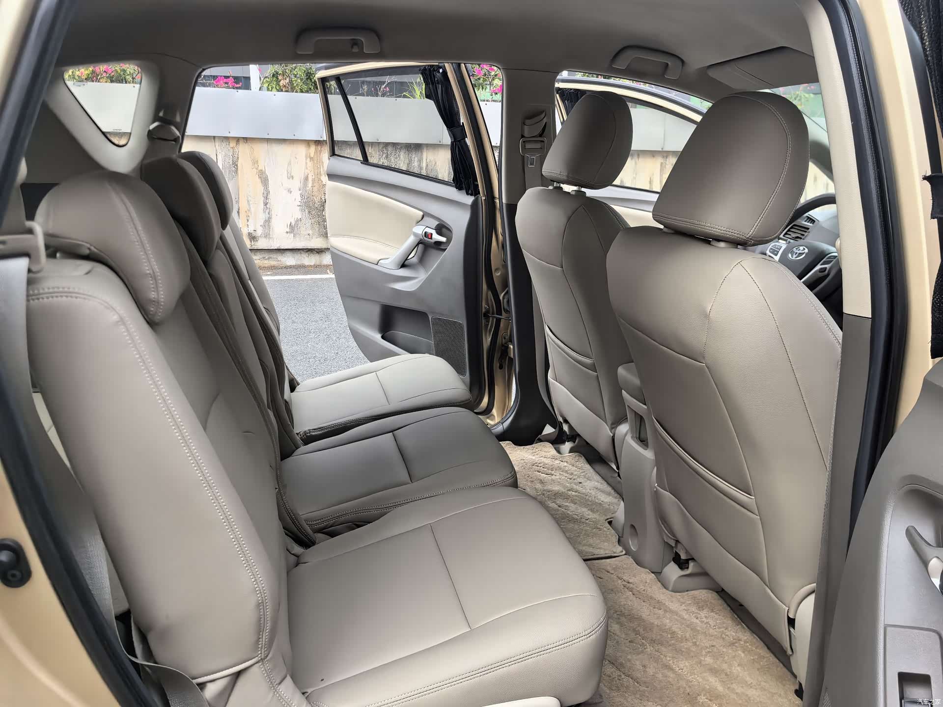 Toyota 180E, 2014 14