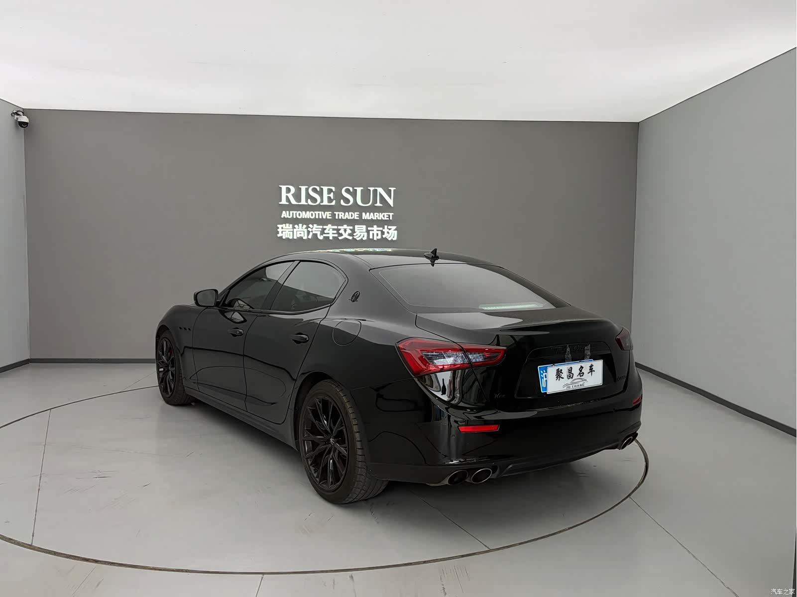 Maserati Ghibli, 2017 13