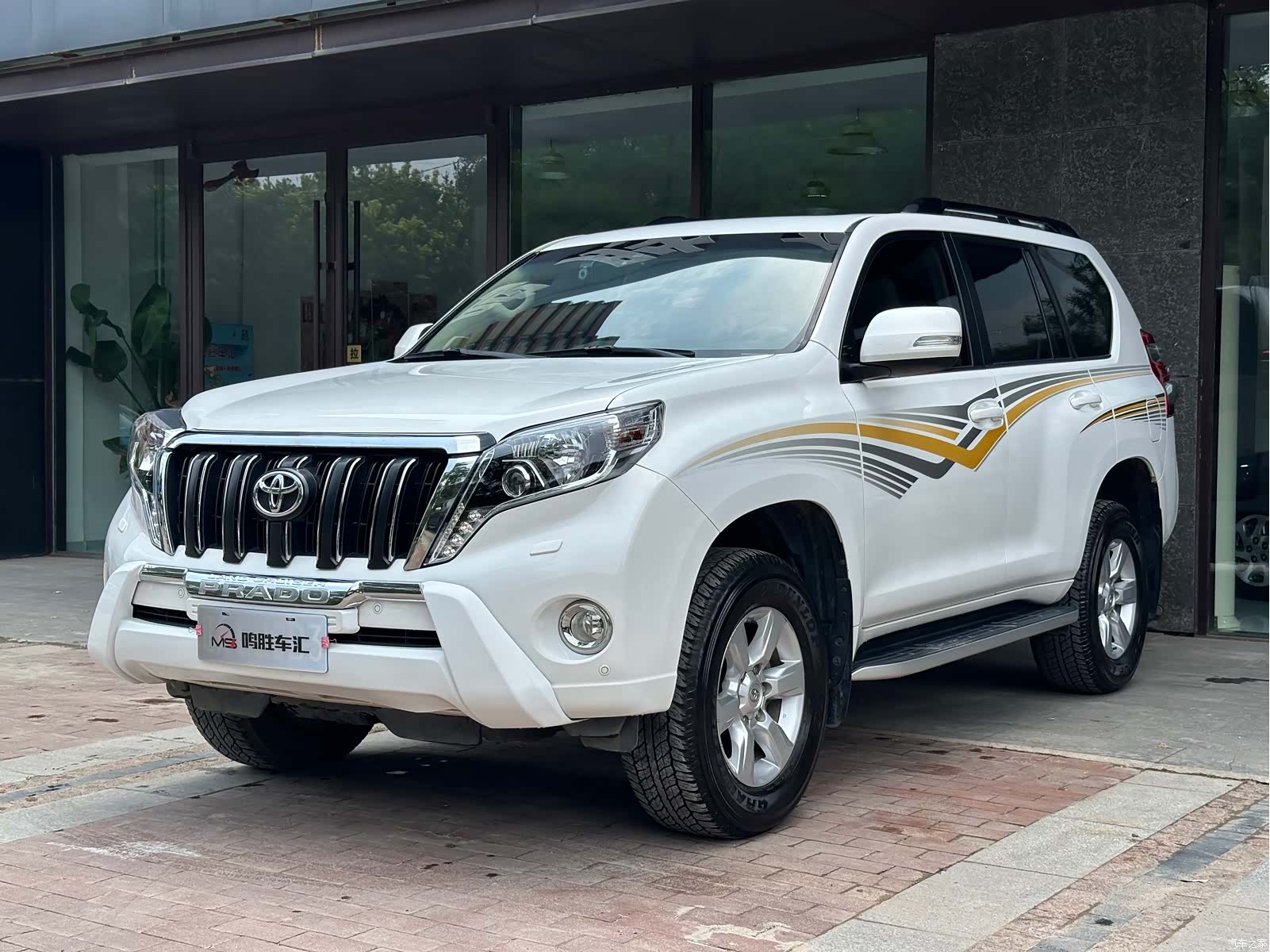 Toyota Prado, 2015 4
