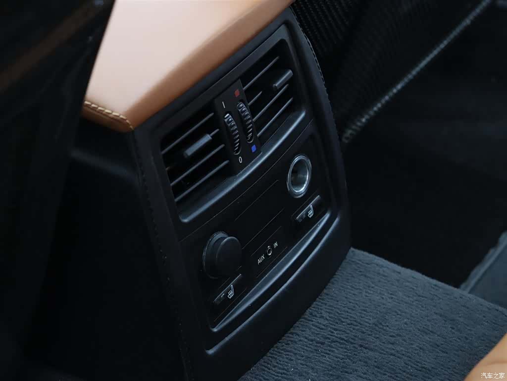 BMW M5, 2006 8