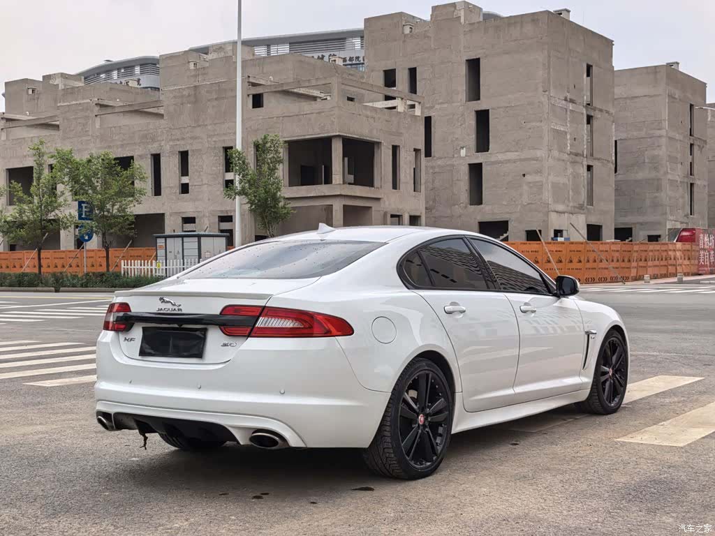 Jaguar XF, 2014 10