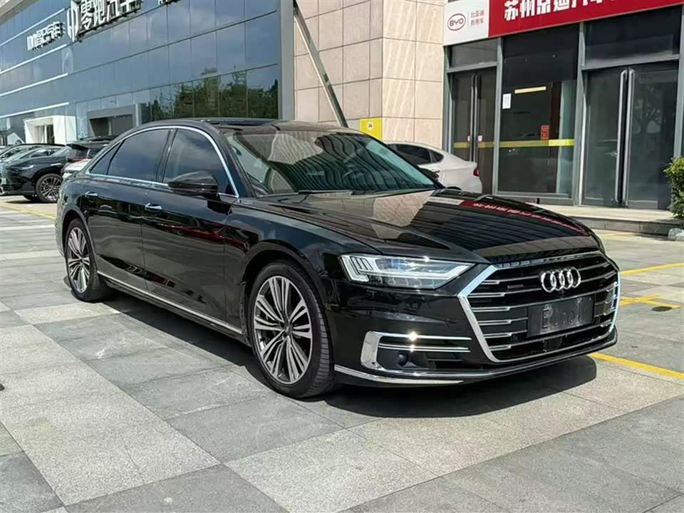 Audi A8