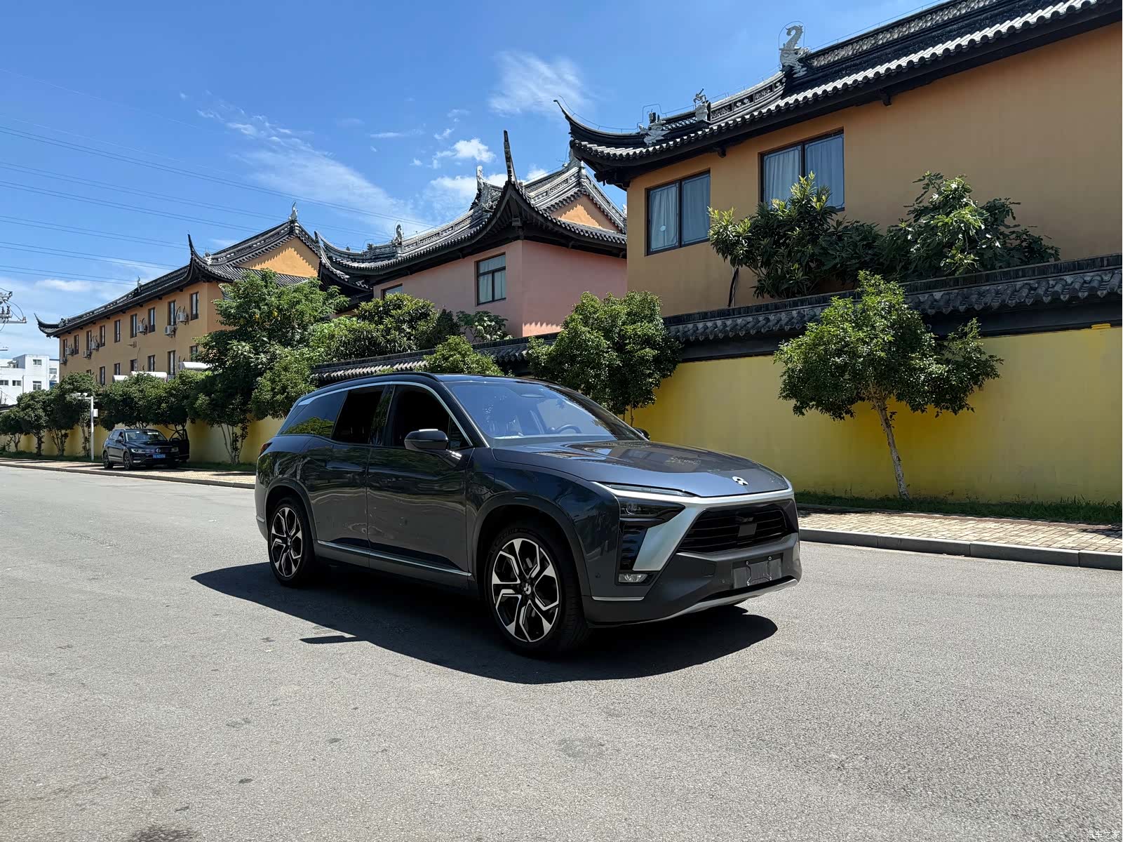 NIO ES8, 2021 3