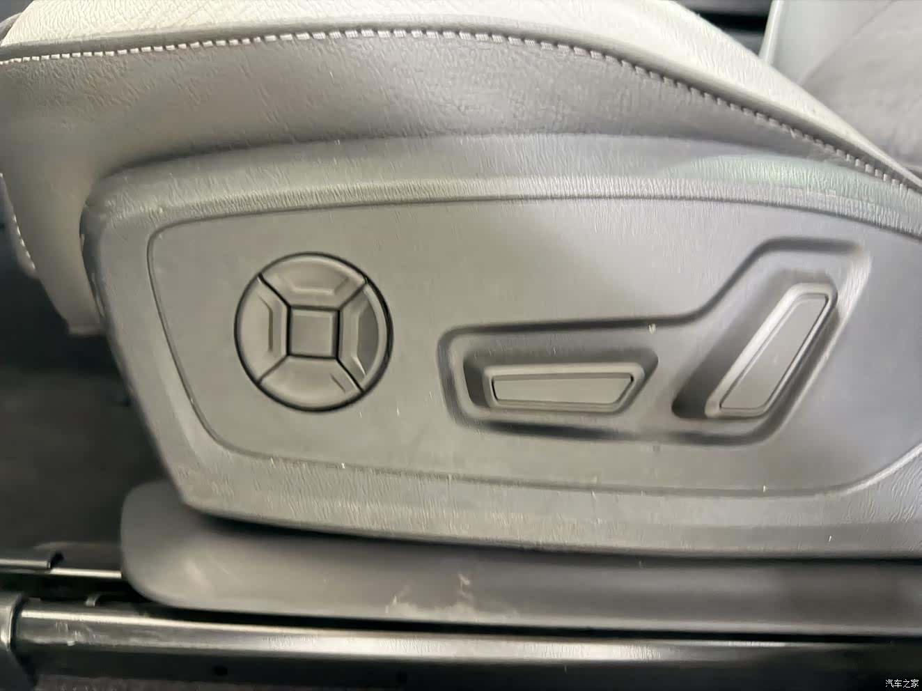 Audi Q3, 2022 20