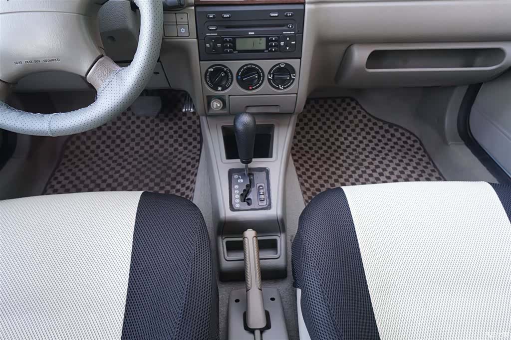 Citroen 16V, 2005 7