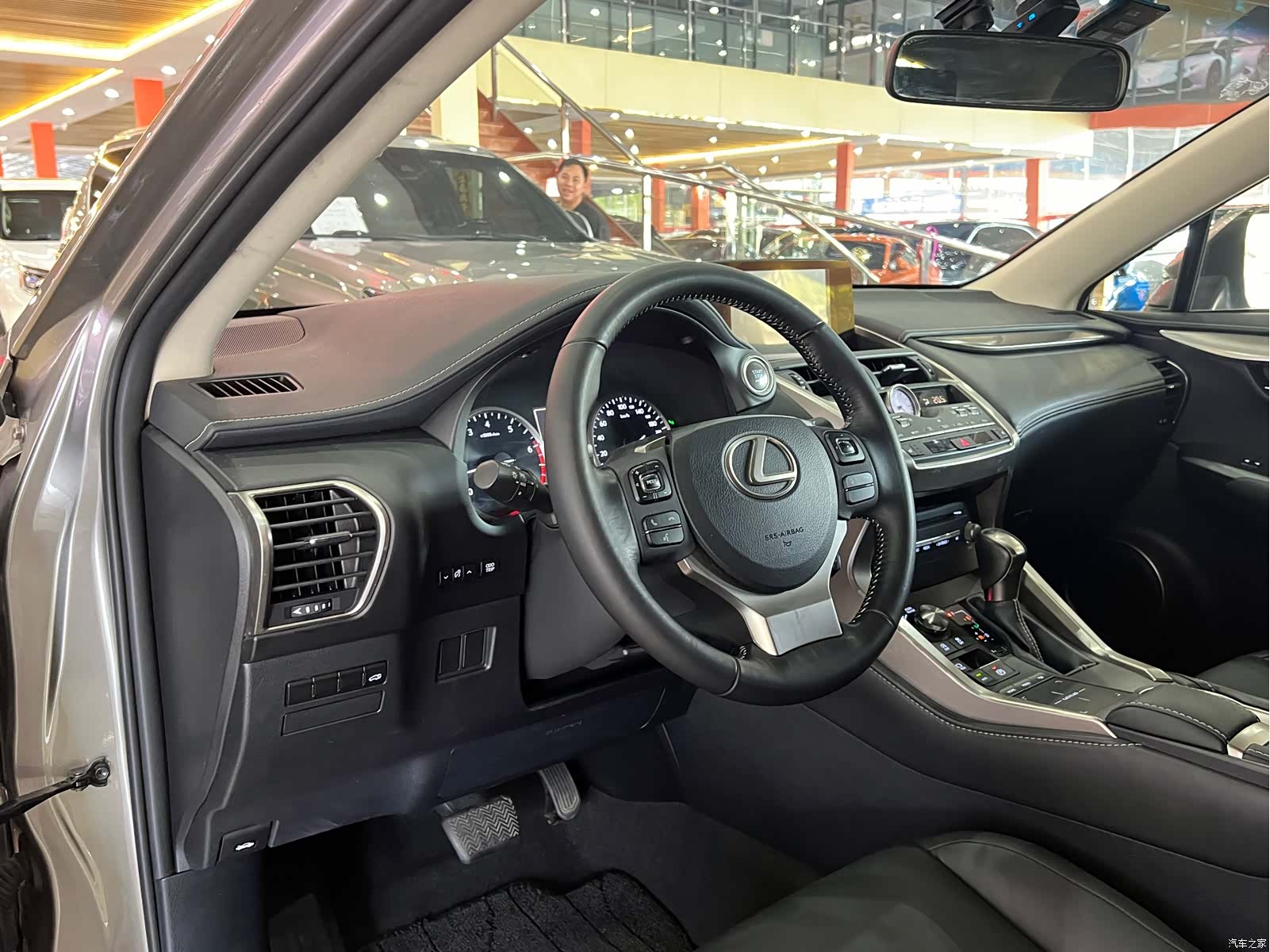Lexus NX, 2018 7