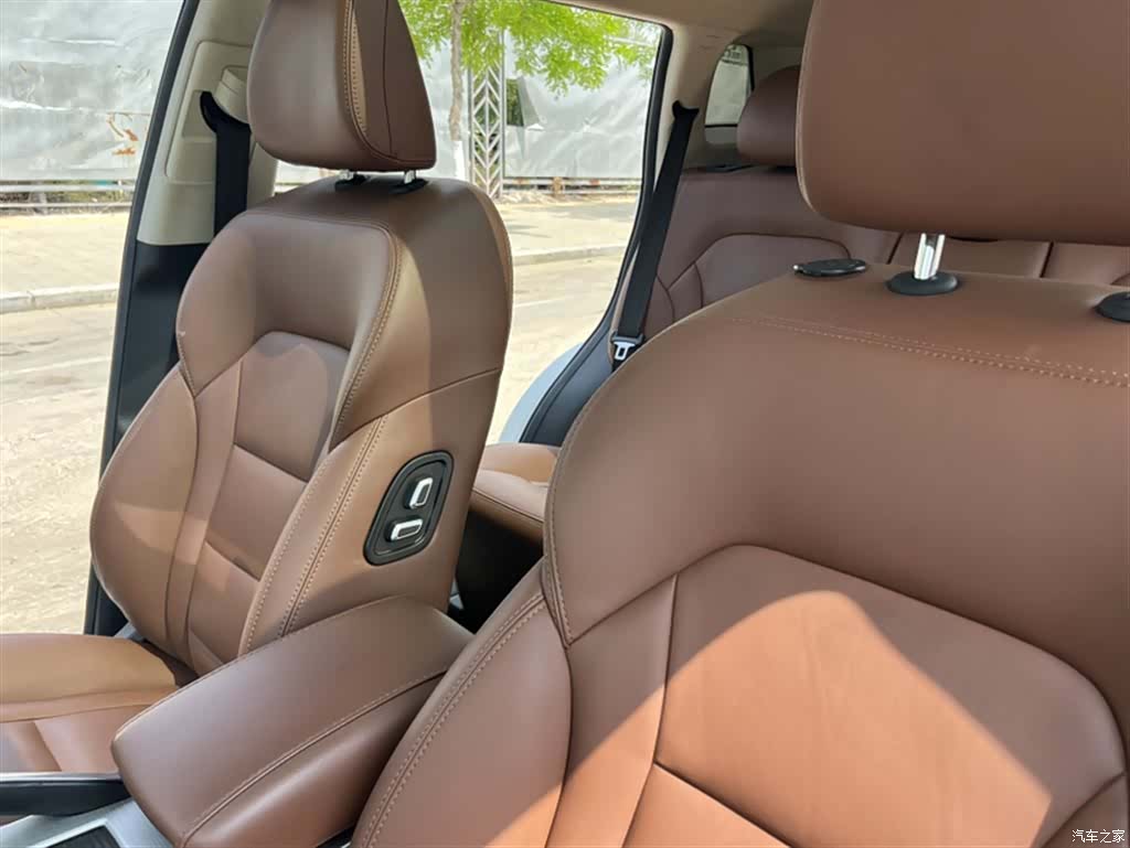 Geely Boyue, 2019 20