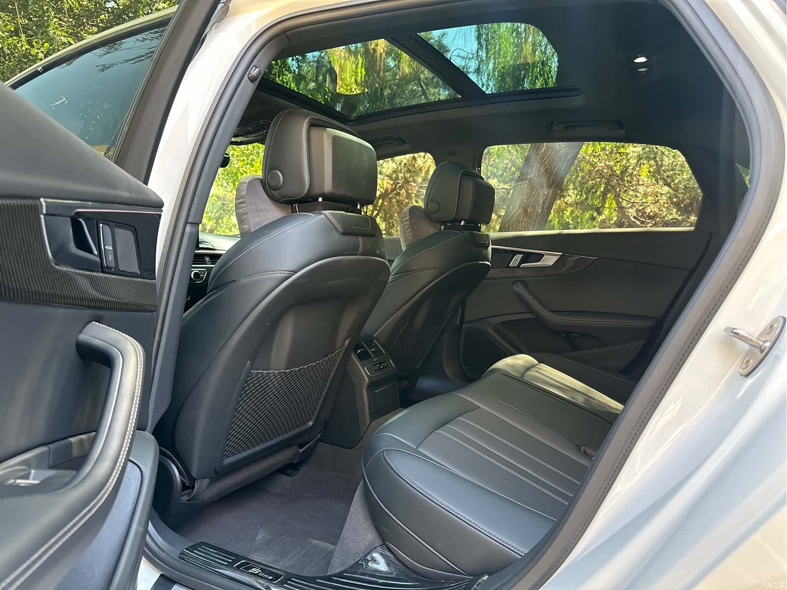 Audi A4L, 2024 12