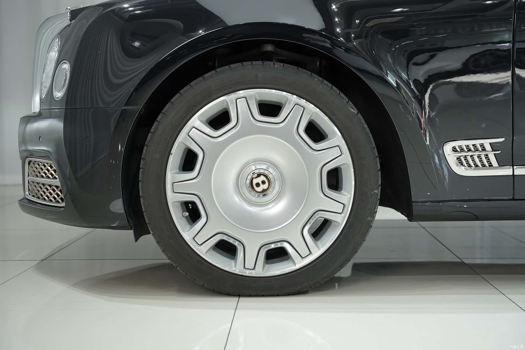 Bentley Mulsanne, 2020 14