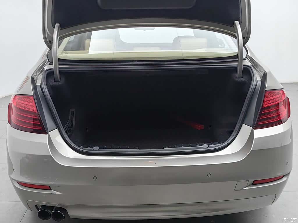 BMW 5 Series, 2014 16